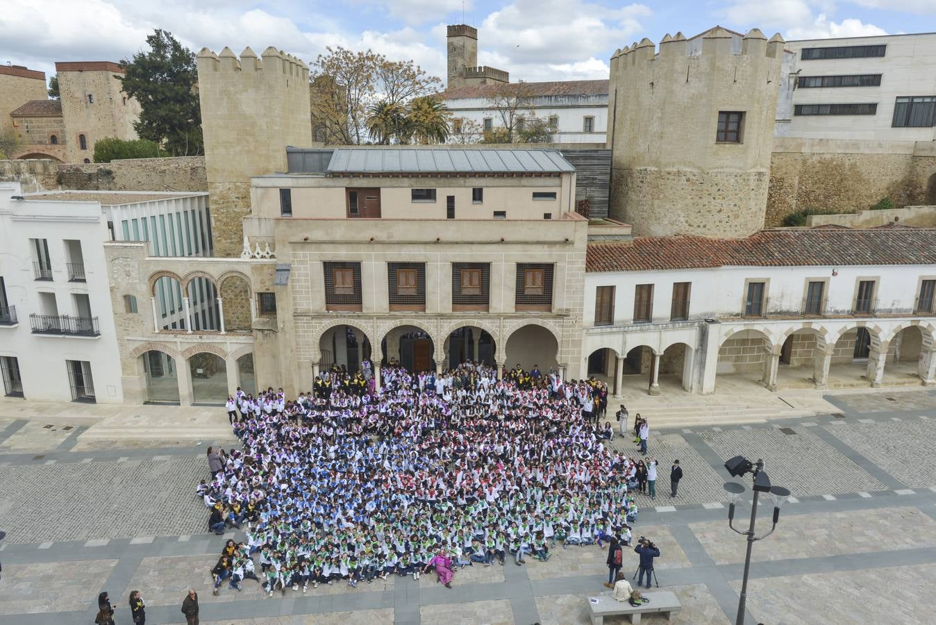 Jueves, 19 de marzo. Badajoz se convierte en la capital española de de las Matemáticas. 77 alumnos de toda España se miden en la Olimpiada Matemática, donde se valora el talento y la intuición de los participantes. Fotografías: Casimiro Moreno.