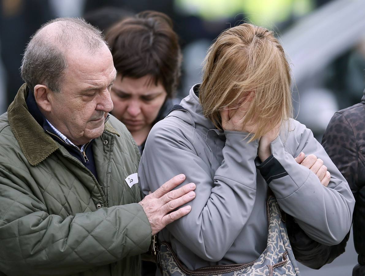 Martes, 24 de marzo. Un Airbus A320 de la compañía Germanwings, en el que viajaban 150 personas se estrella en los Alpes Haute Provence, en el sur de Francia. El avión procedente de Barcelona viajaba a Dusseldorf. Fotografías: Agencias.