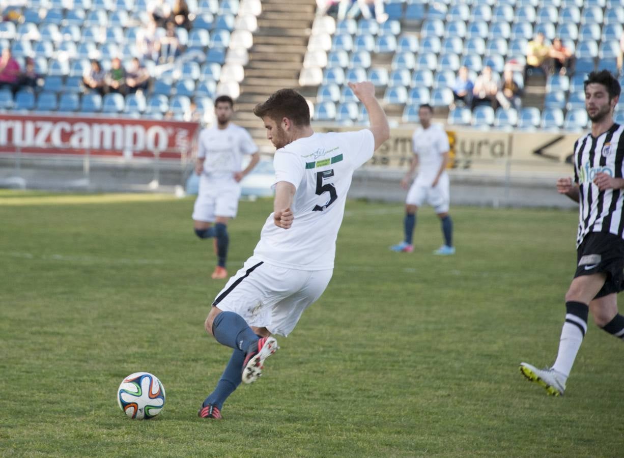 El CD Badajoz se lleva el derbi pacense