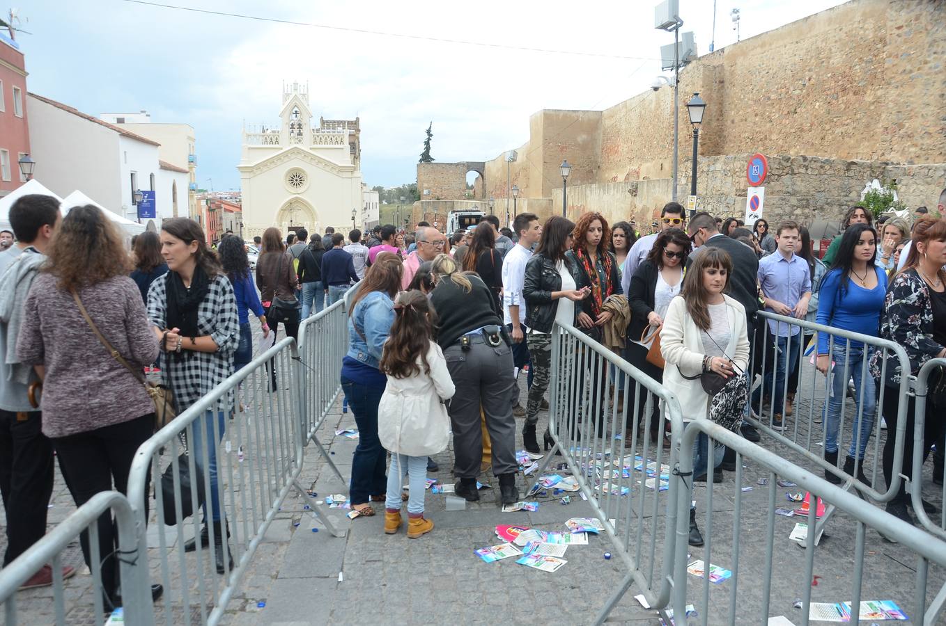 Los Palomos desafían a la lluvia