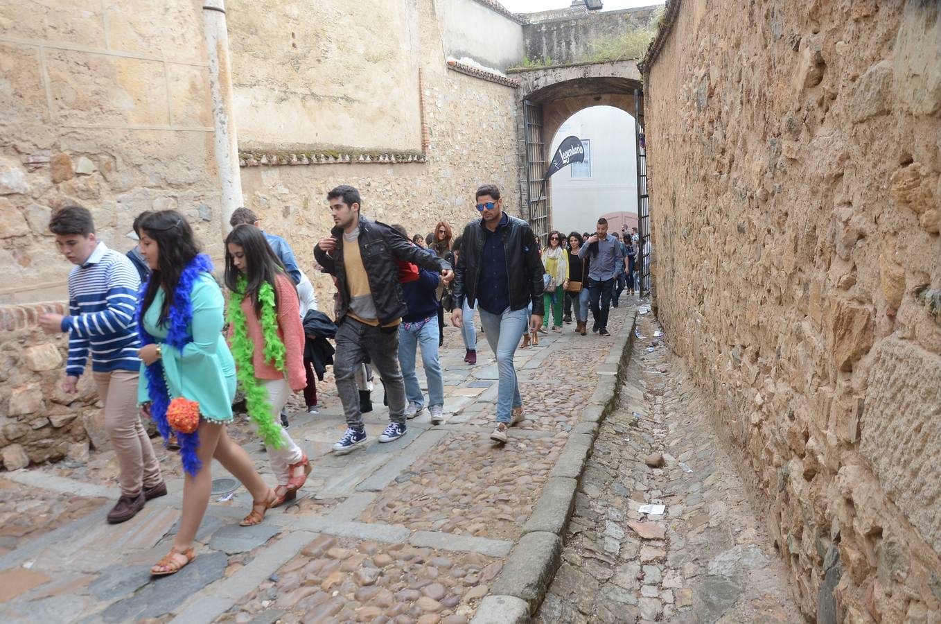 Los Palomos desafían a la lluvia