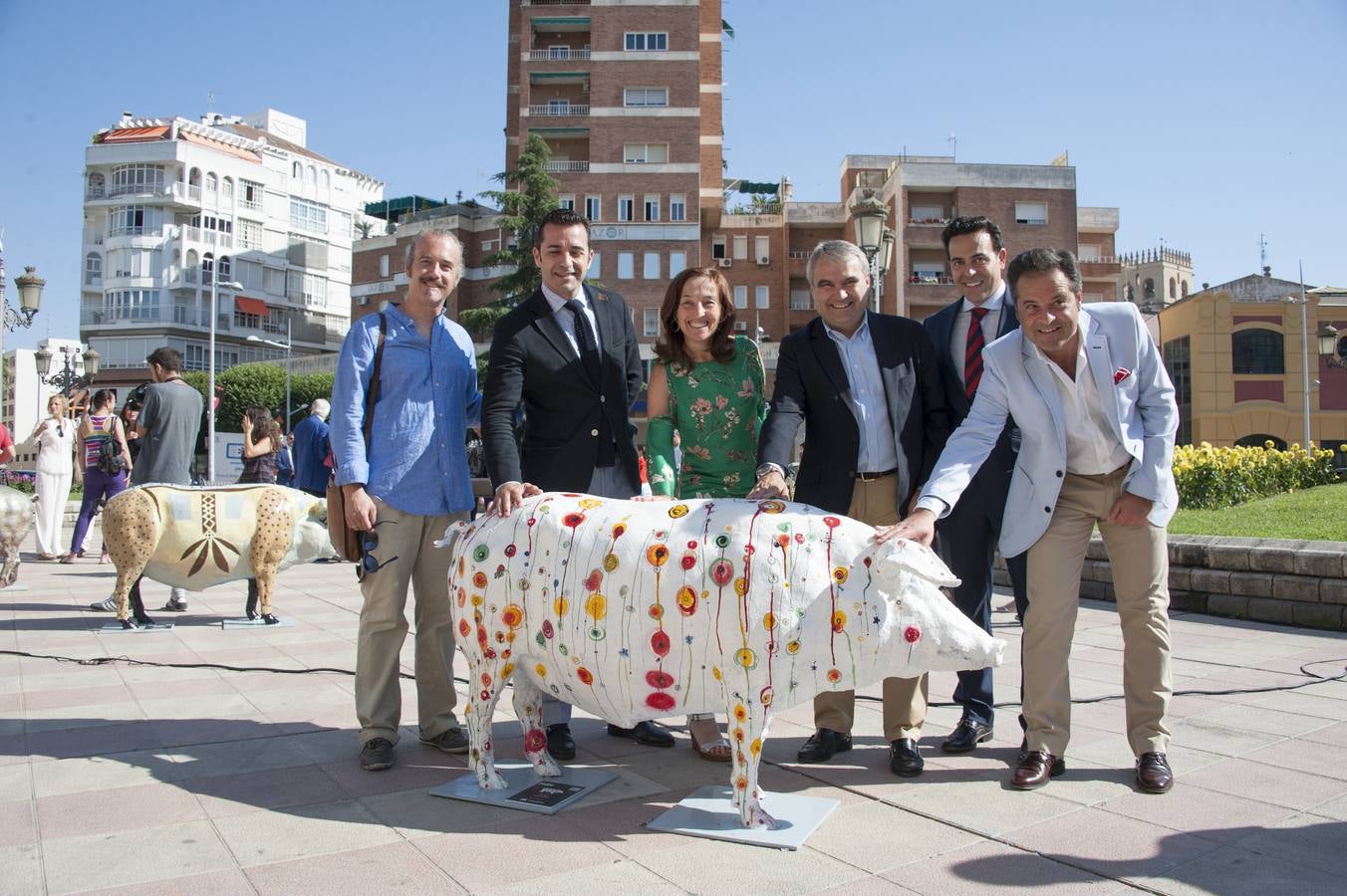 Viernes, 5 de junio. Inauguración de la exposición itinerante Iberian Pork Parade en la plaza de San Atón de Badajoz. Fotografías: Pakopí