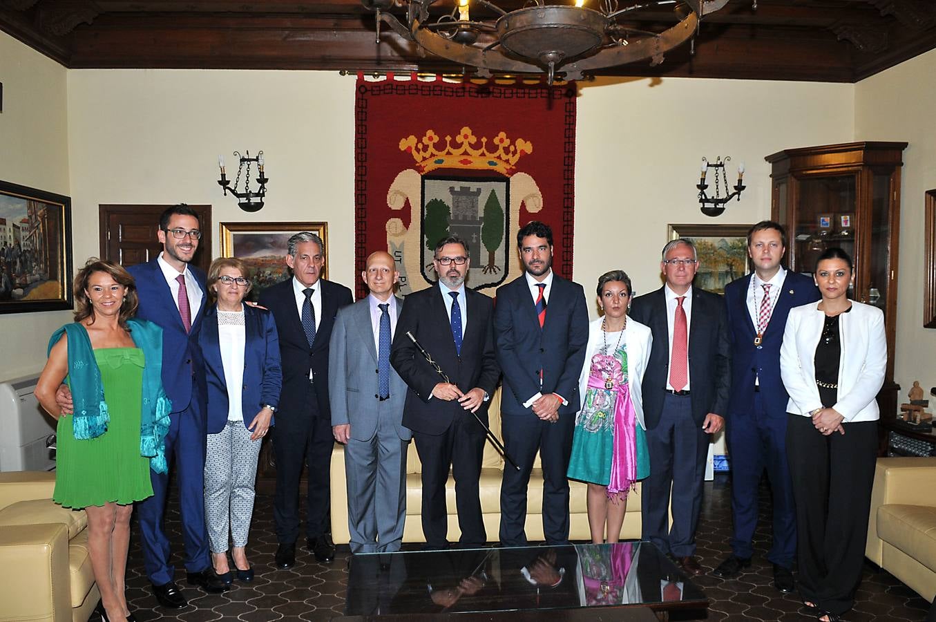 Sábado, 13 de junio: Acto de toma de posesión de la alcaldía de Plasencia en donde, Fernando Pizarro, repite alcaldía de la ciudad