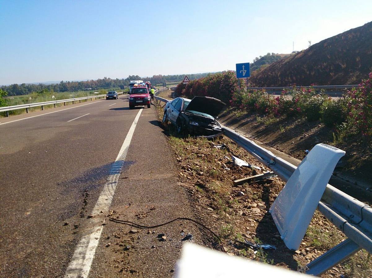 Doble accidente en la A-5 cerca de Lobón