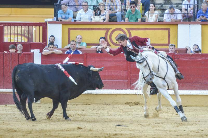 Las mejores imágenes de la corrida de rejones