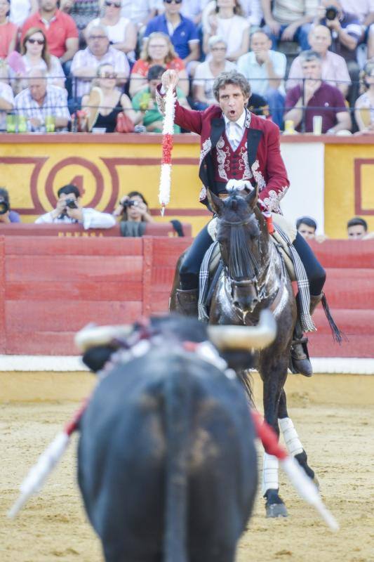 Las mejores imágenes de la corrida de rejones