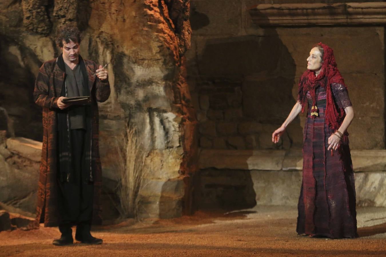 Ensayo de Medea, entre el mito y lo terrenal