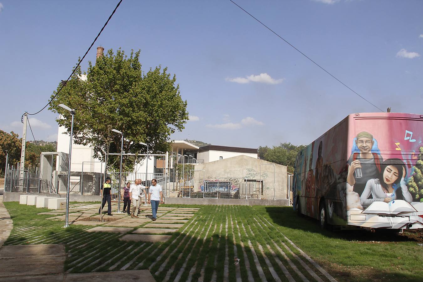 Un incendio arrasa la escuela taller municipal en la Ribera del Marco