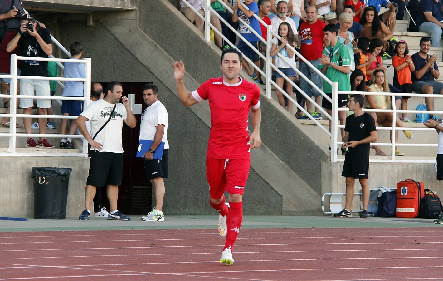 Partido de presentación del Cacereño en la Ciudad Deportiva