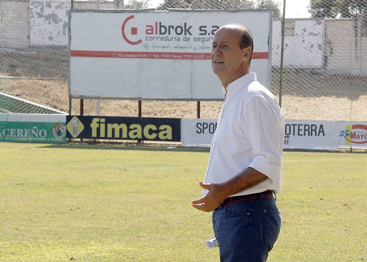 Victoria del Cacereño ante el Burgos (1-0)