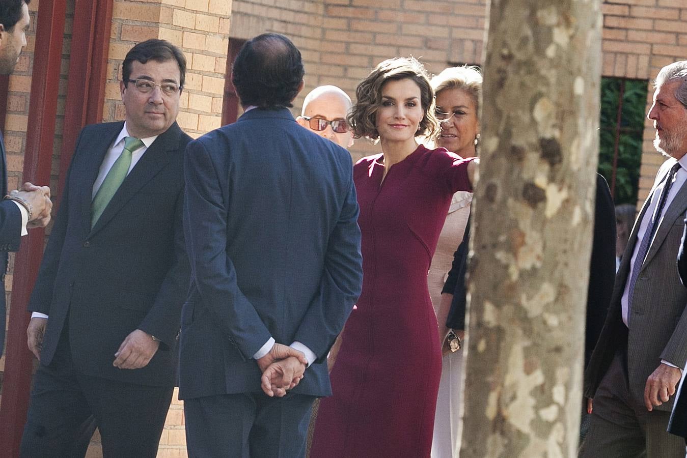 Jueves, 1 de octubre: Doña Letizia inaugura de manera oficial el curso de FP en Cáceres y defiende esta modalidad de enseñaza, que cuenta con 800.000 alumnos en todo el país. Fotografías: Jorge Rey y Lorenzo Cordero.