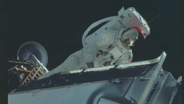 Imágenes inéditas del hombre en la Luna