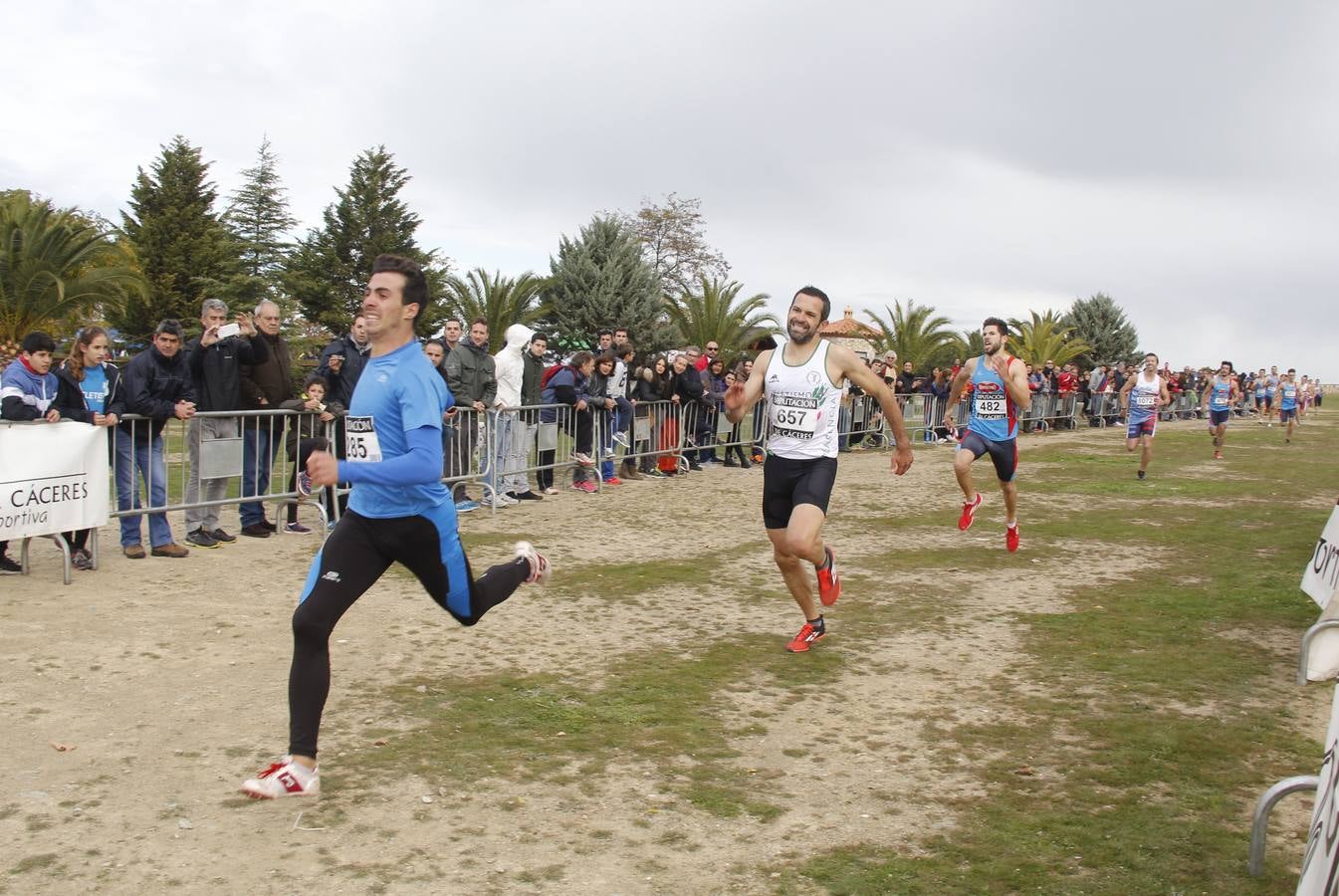 Más de 1.200 atletas, en el Trofeo Diputación de Campo a Través