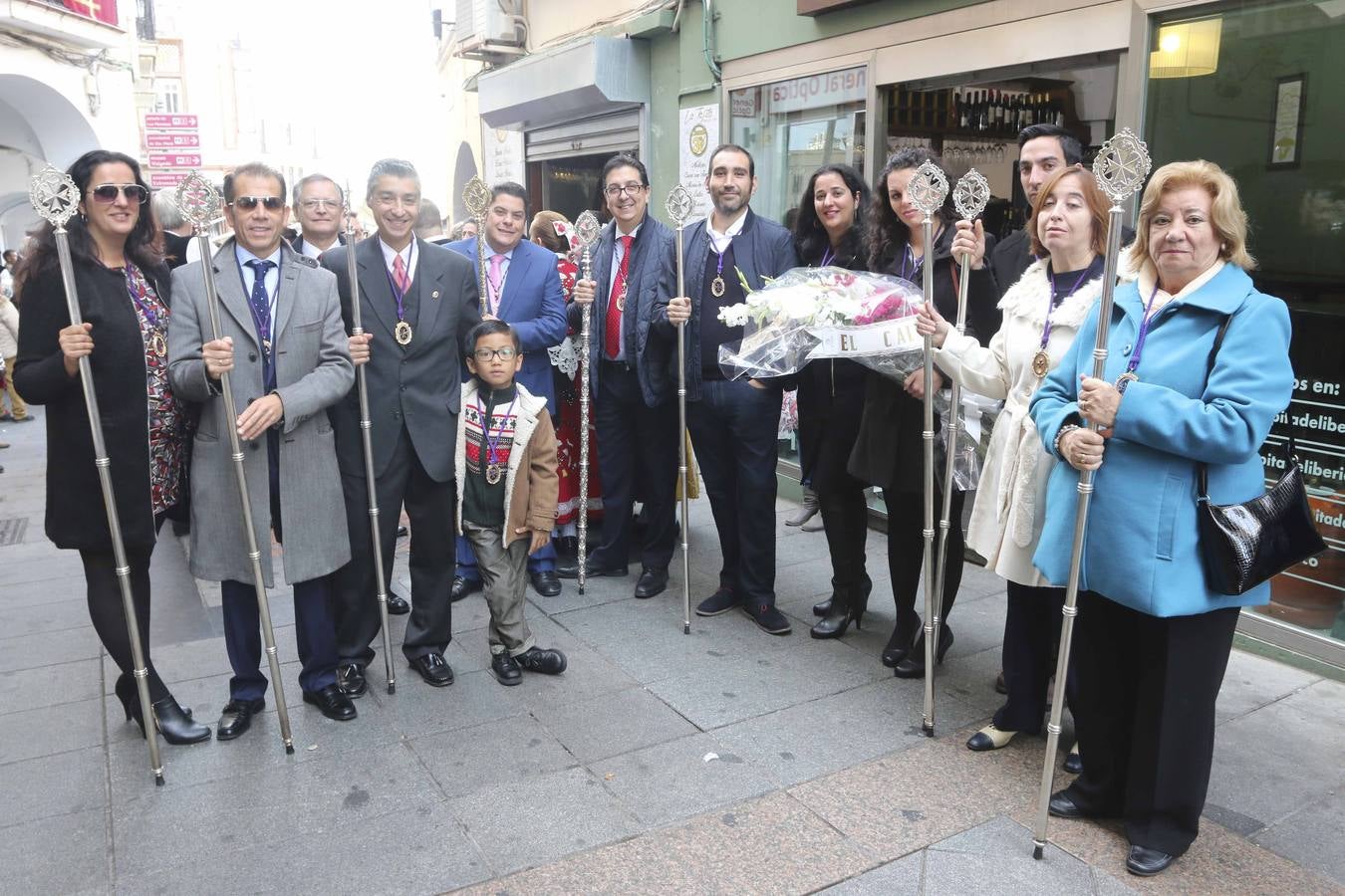 Santa Eulalia procesiona desde la Concatedral de Mérida