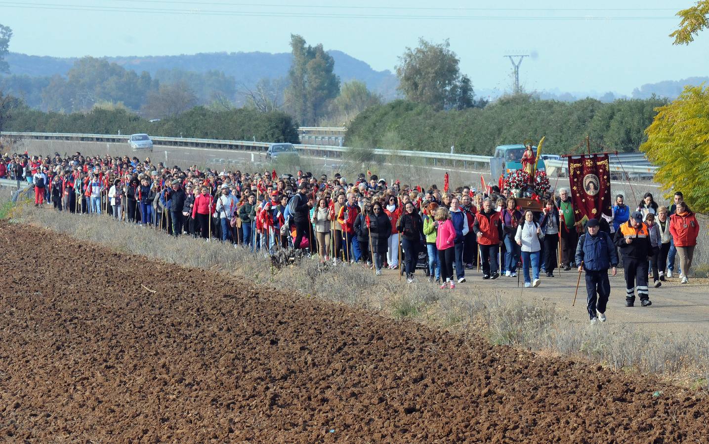Miércoles, 9 de diciembre. Unas 2000 personas participaron en la XX Peregrinación en honor a Santa Eulalia desde la Ermita de Perales en Arroyo Fotografías: Brígido Fernández