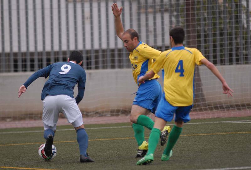 El Deportivo Pacense escapa del peligro