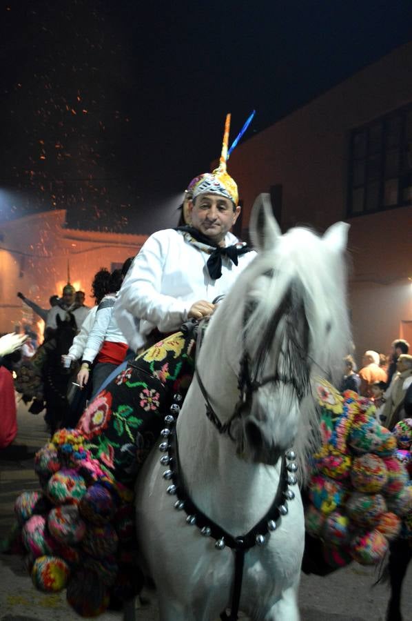 Júbilo y devoción en Navalvillar de Pela por San Antón