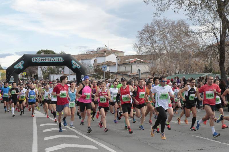 Búscate en la VI media maratón &#039;Ciudad de Plasencia&#039; (1)