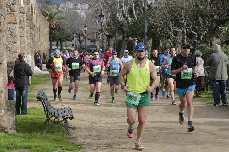Búscate en la VI media maratón &#039;Ciudad de Plasencia&#039; (1)