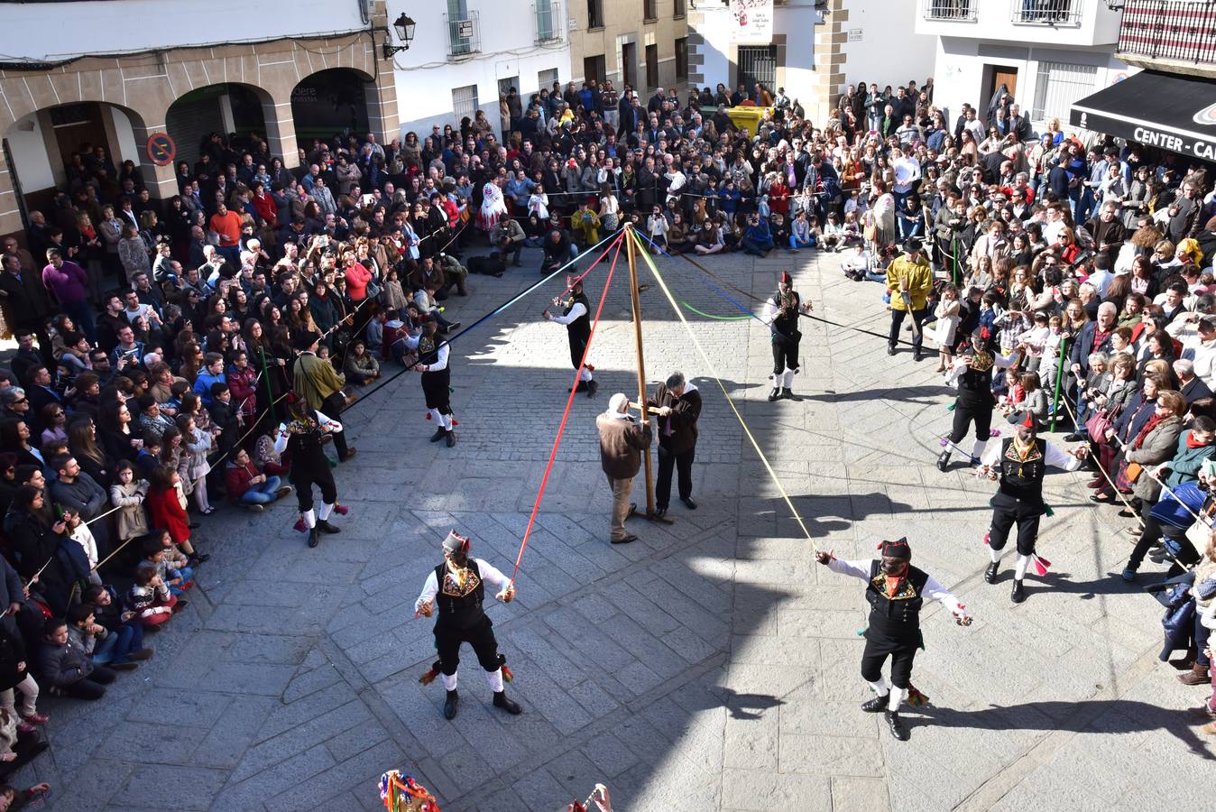 Los Negritos de San Blas llenan de danzas ancetrales Montehermoso