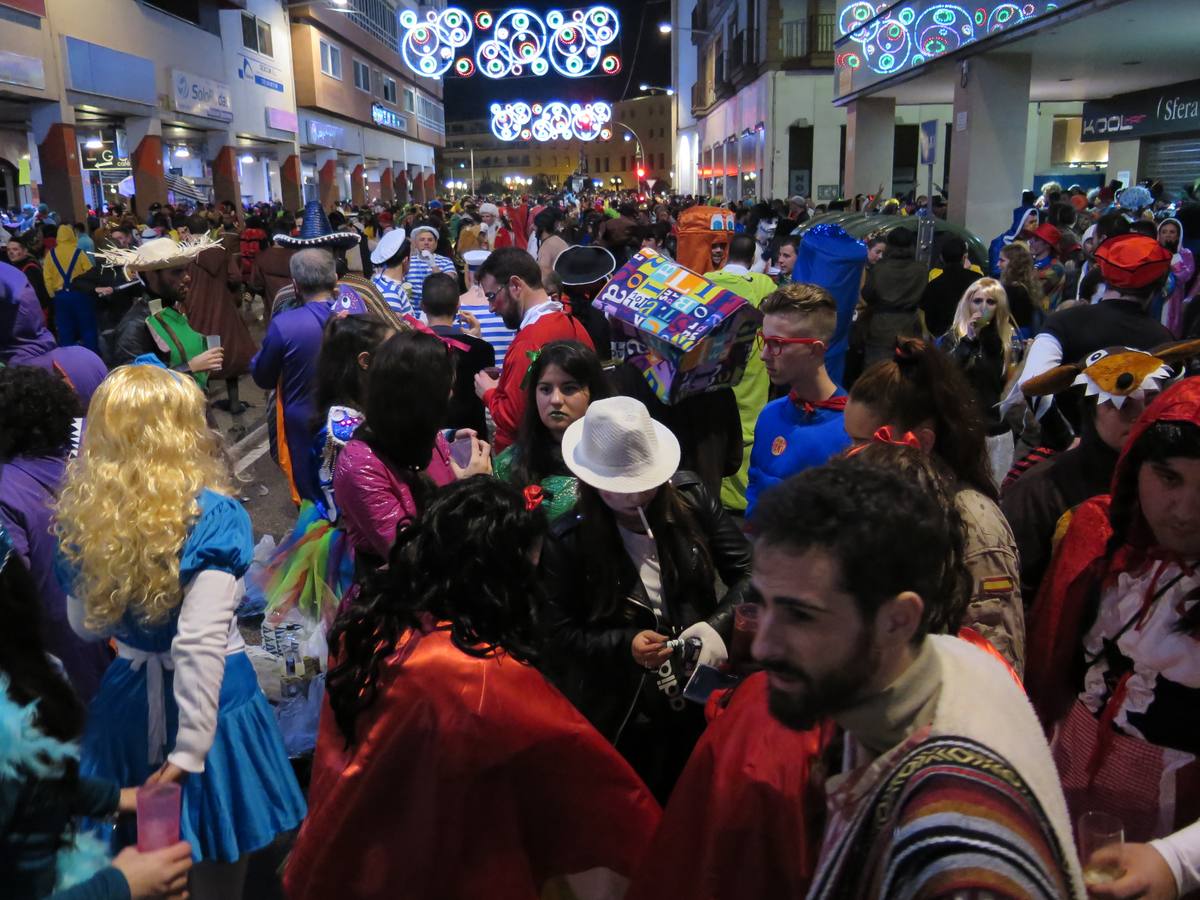 Noche de sábado de Carnaval en Badajoz