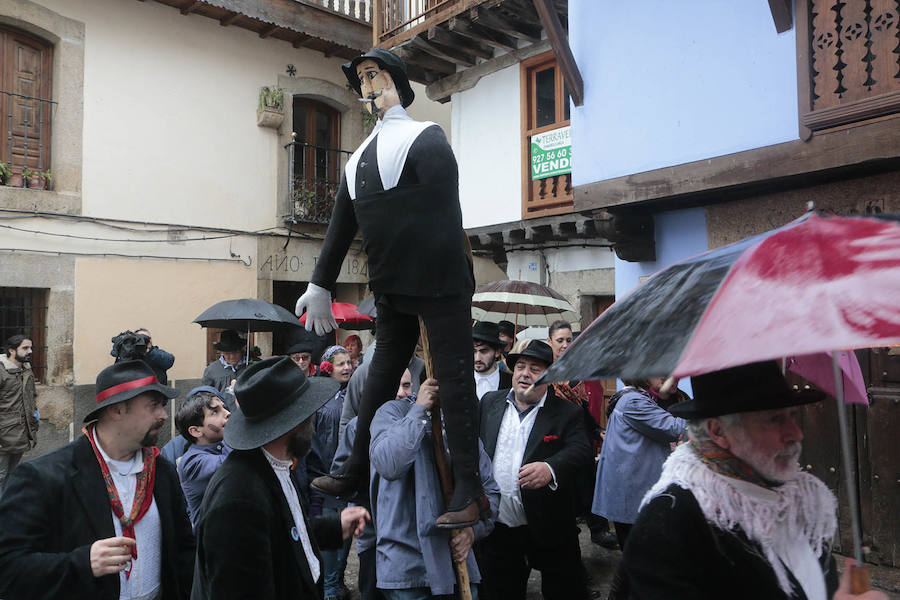 Villanueva jalea la muerte de Peropalo