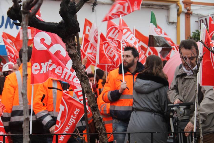 Concentración contra el cierre de la mina Aguablanca en Monesterio