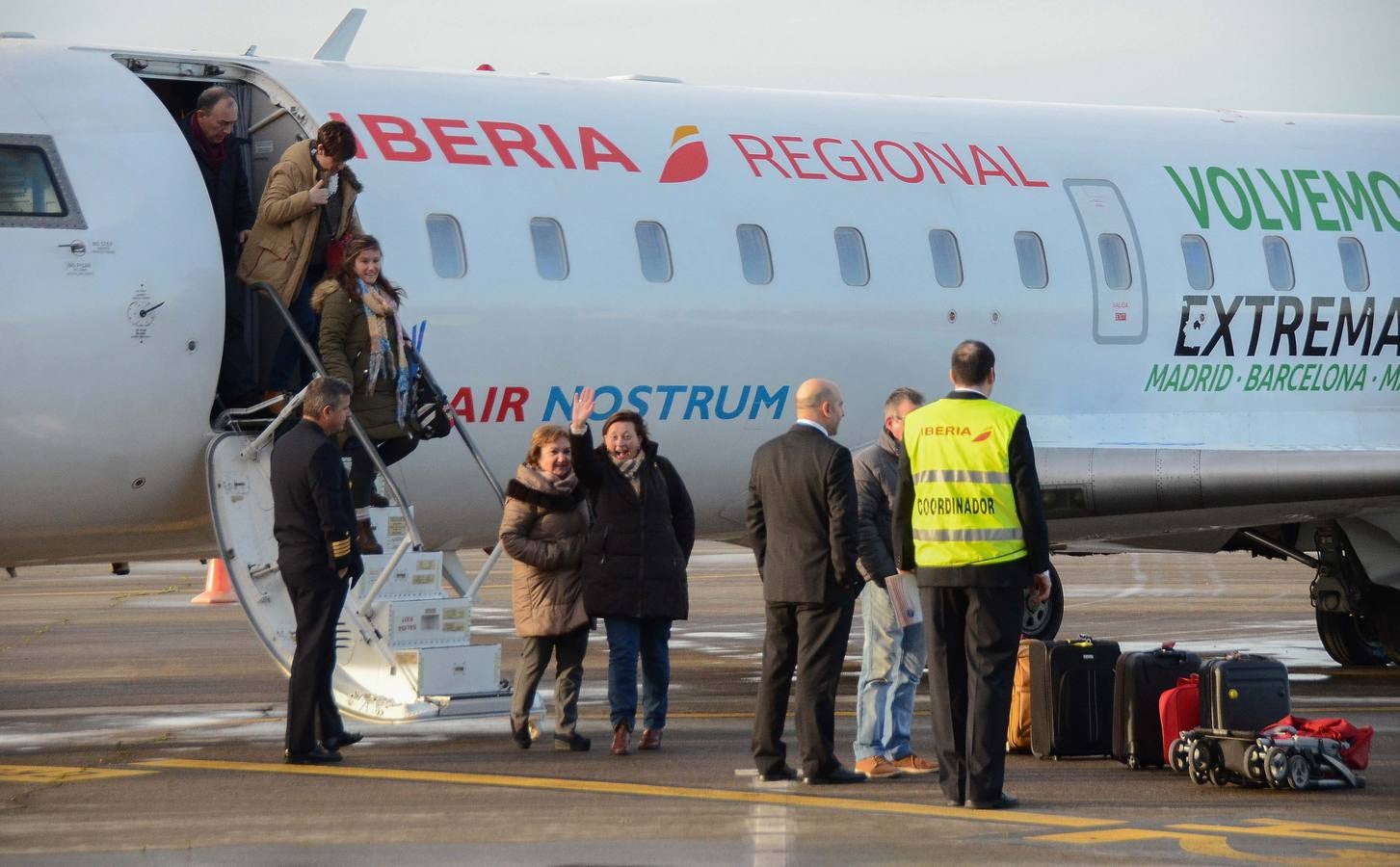 Badajoz recupera los vuelos con la llegada de 44 pasajeros de Barcelona