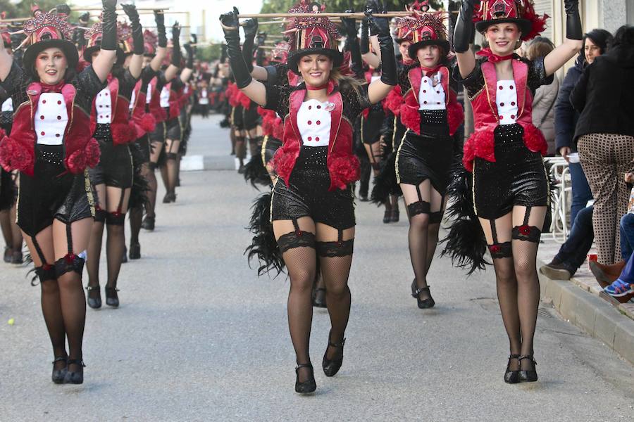 La Garrovilla baila a ritmo de Carnaval