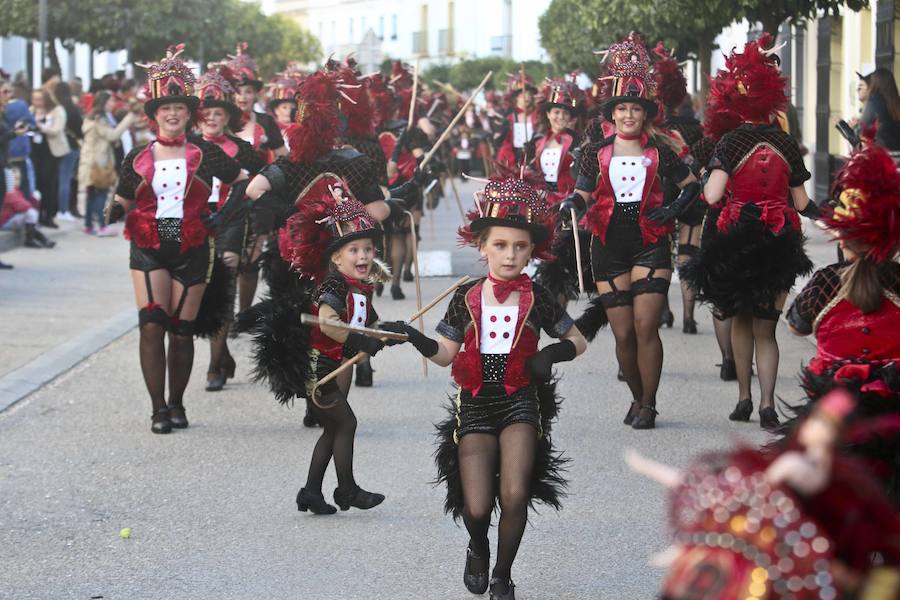 La Garrovilla baila a ritmo de Carnaval