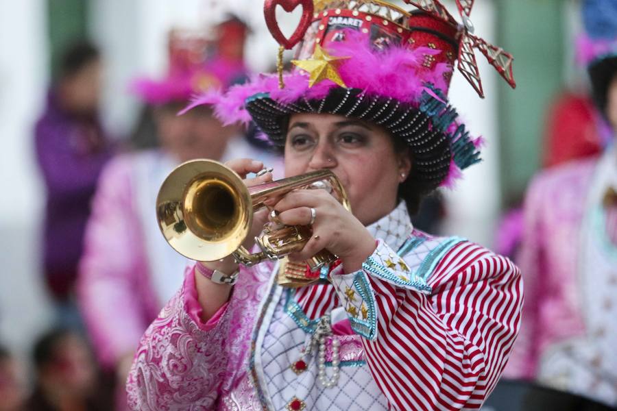 La Garrovilla baila a ritmo de Carnaval