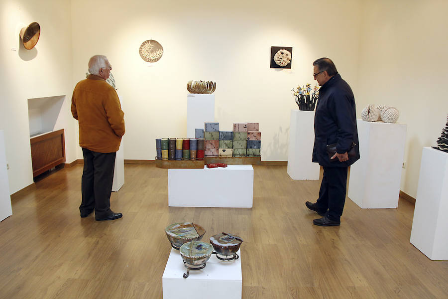 Exposición de los alumnos del taller de cerámica de la Escuela de Bellas Artes de Cáceres