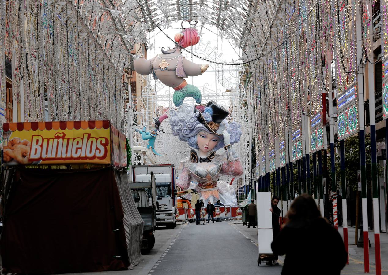 Las fallas ya se pueden ver en las calles de Valencia