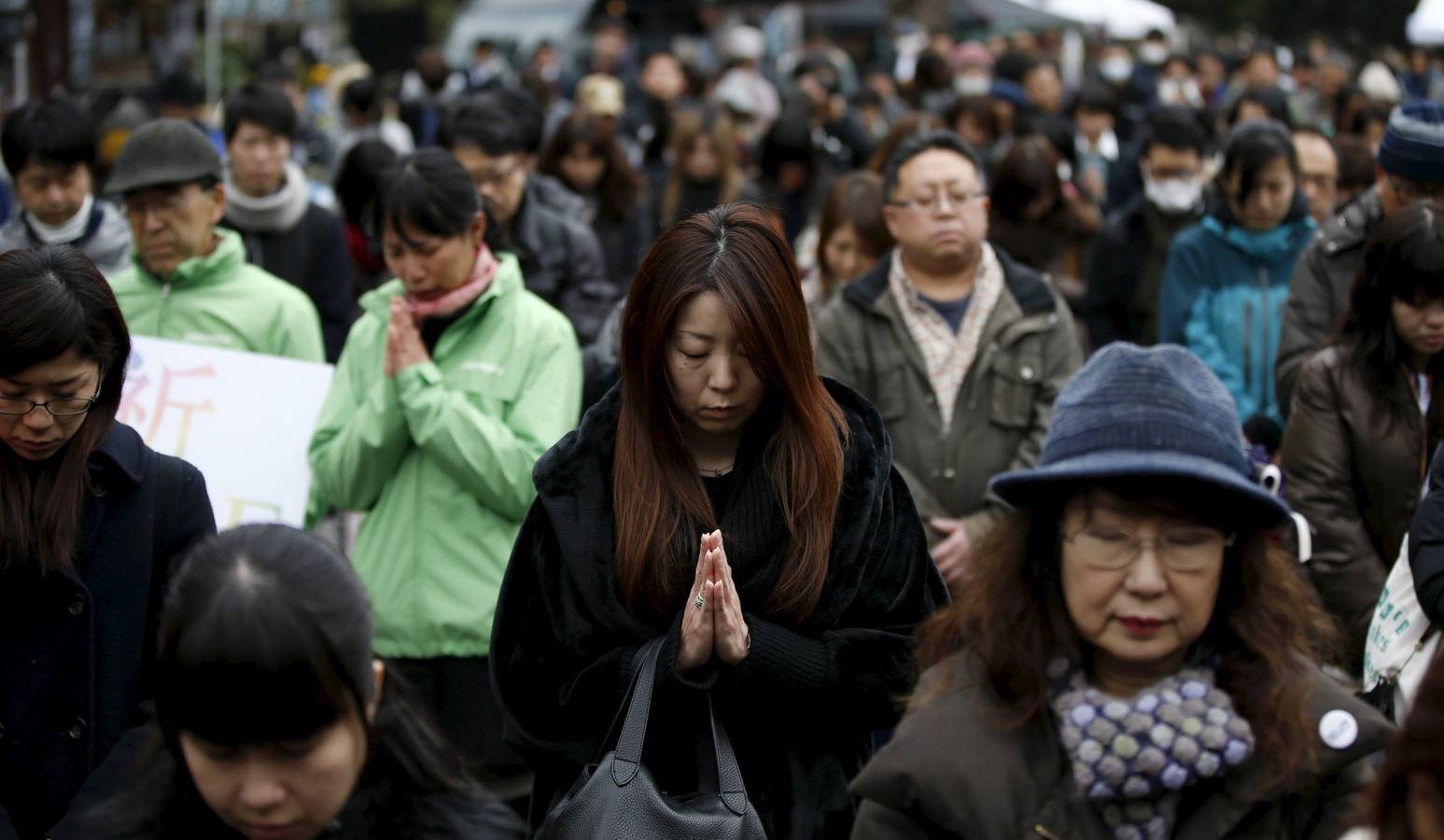 Japón aún llora a sus 18.000 muertos