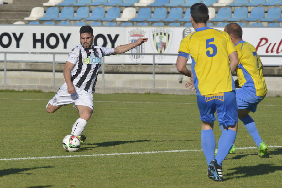 El CD Badajoz gana al Valdelacalzada