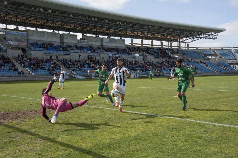 Estruendo goleador en el Nuevo Vivero (6-0)