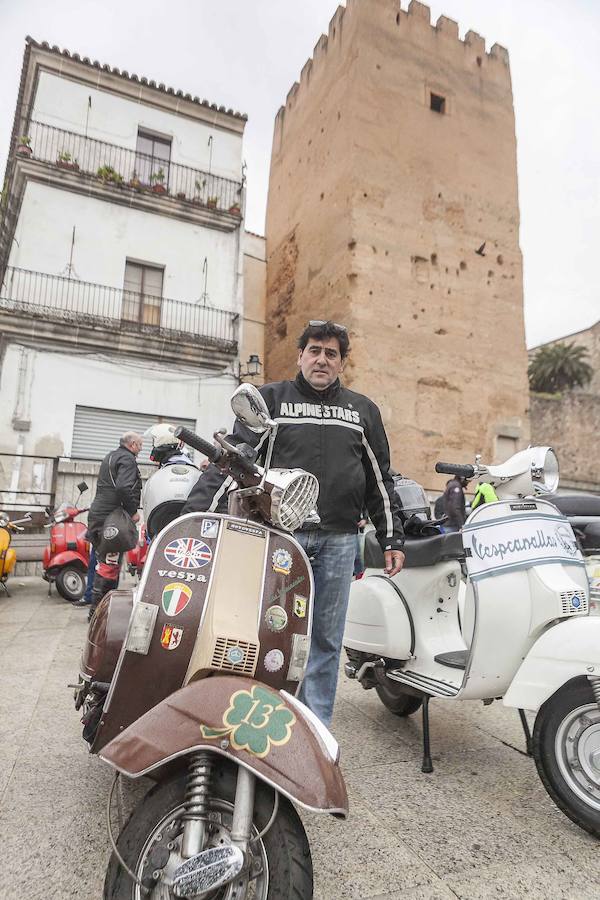 El embrujo de las vespas llega a Cáceres