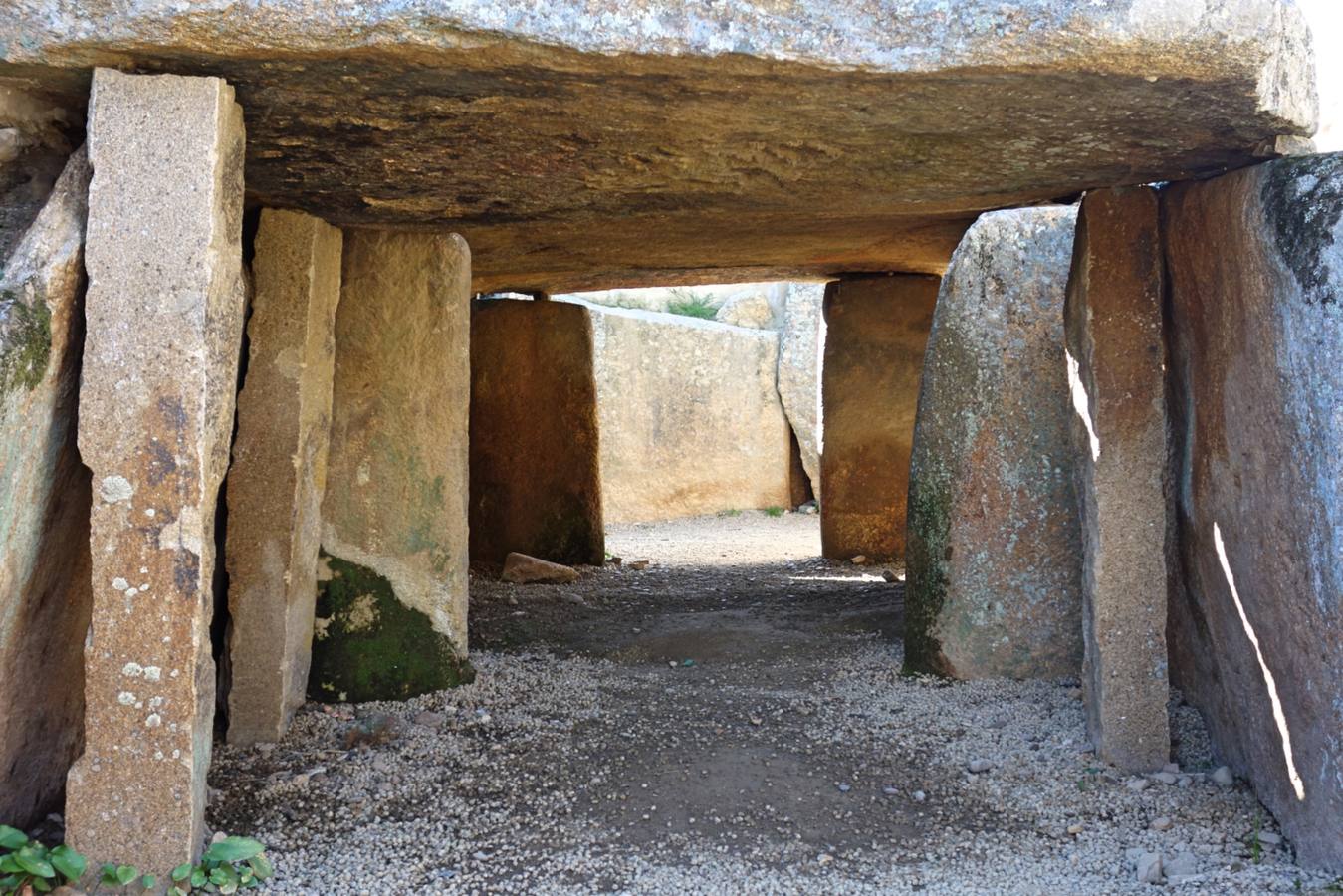 Dolmen de Lácara