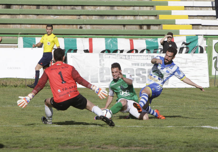 Empate sin goles entre Cacereño y Arandina