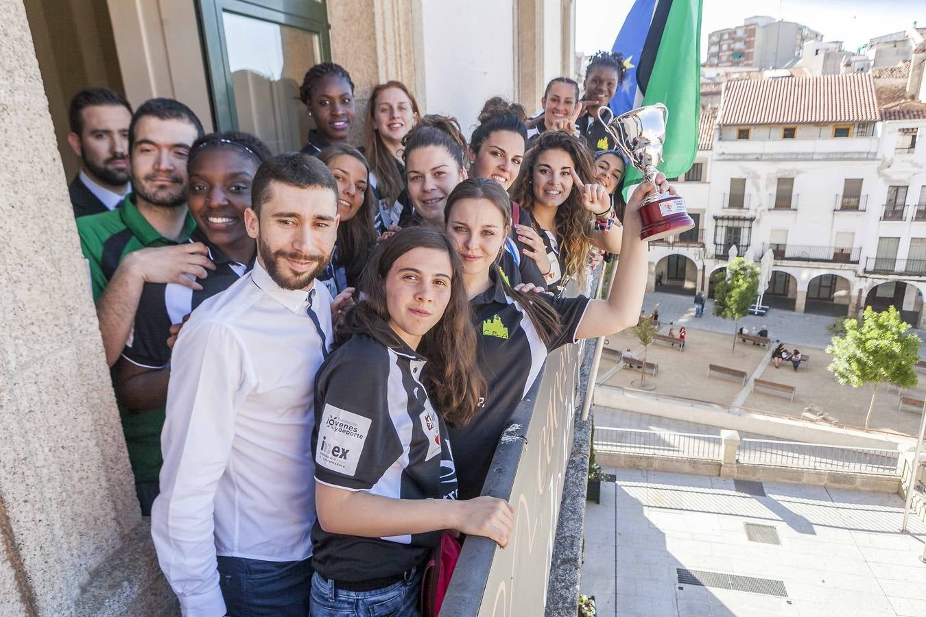 Al-Qazeres ofrece el ascenso a la ciudad