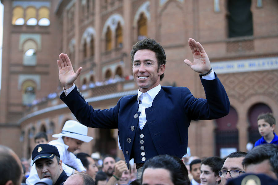 El pacense Leonardo Hernández sale por la puerta grande de las Ventas