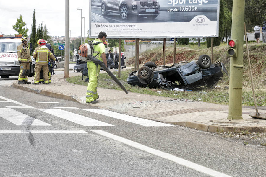 Causa un accidente con siete heridos en el último día de la feria de Cáceres