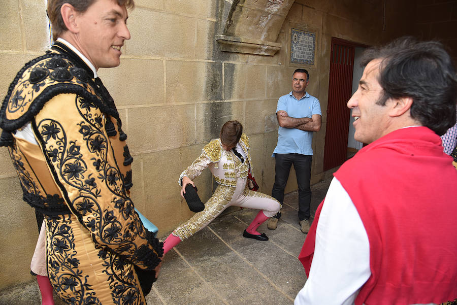 Puerta grande para José Rojo y Alejandro Mora en su presentación en Plasencia