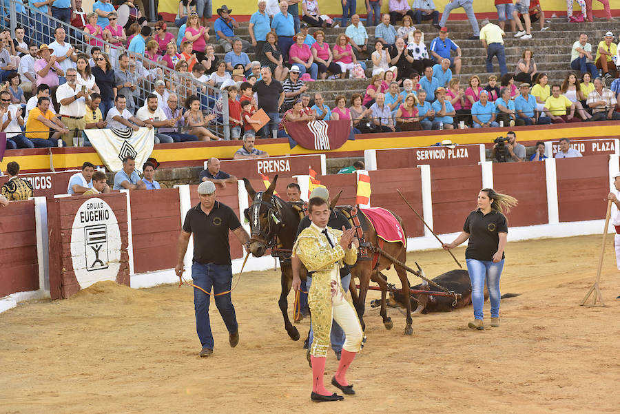 Puerta grande para José Rojo y Alejandro Mora en su presentación en Plasencia