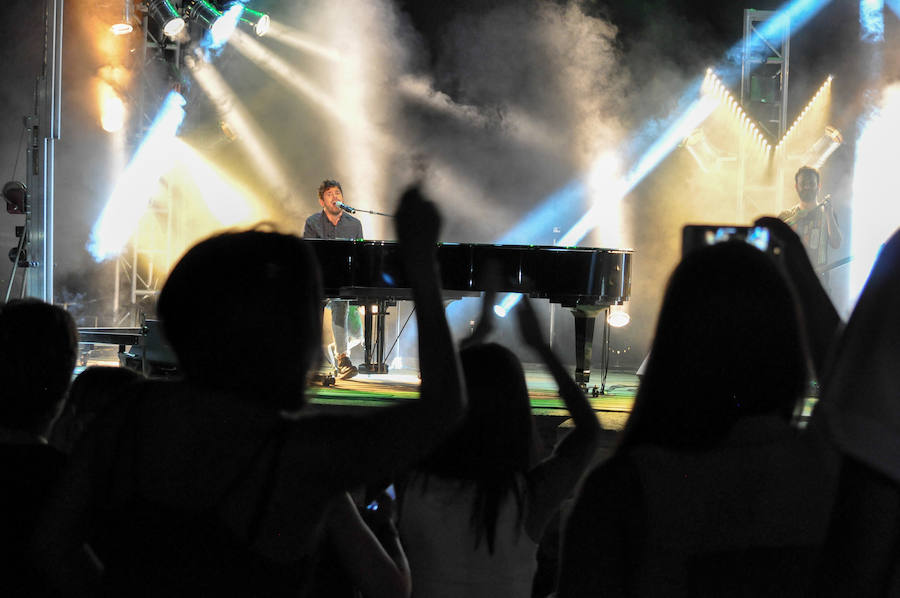 Pablo López ofrece el primer concierto en el Teatro de Medellín