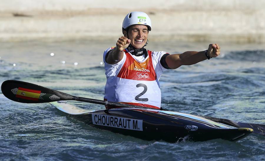 Maialen Chourraut se cuelga la medalla de oro en Río de Janeiro