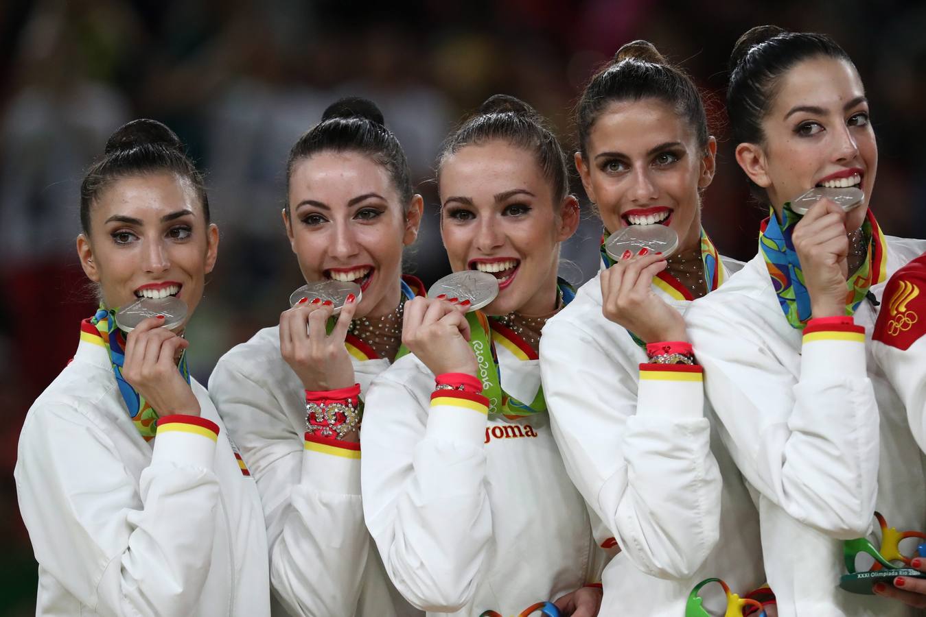 Domingo, 21 de agosto: Los Juegos Olímpicos de Río nos dejó oro, plata y bronces: El equipo de gimnasia rítmica consiguió la medalla de plata. Fotografía: EFE