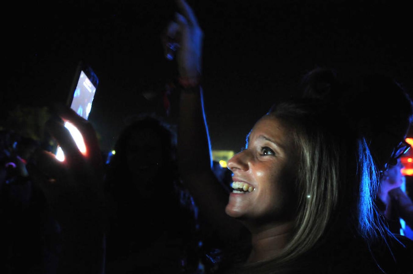 Miles de personas vibran al ritmo de David Guetta