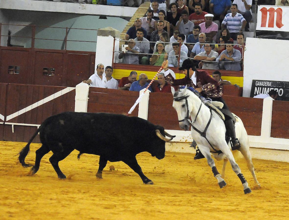 Festival de orejas  a media luz en Mérida