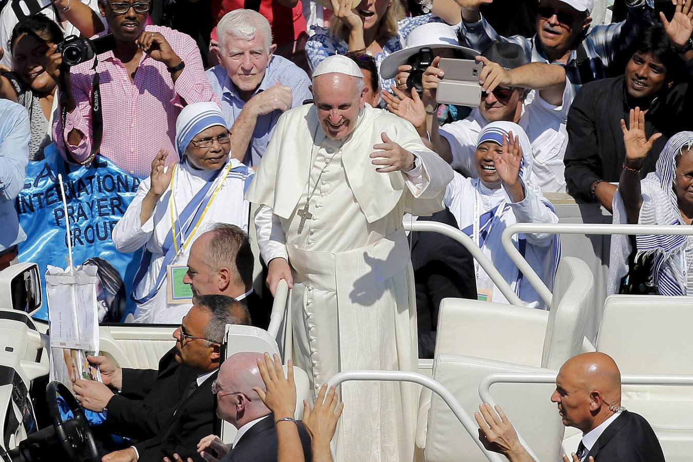 Domingo, 4 de septiembre: El papa Francisco canoniza a la fundadota de las Misericordias de la Caridad, La Madre Teresa de Calcuta Fotografía : Agencias